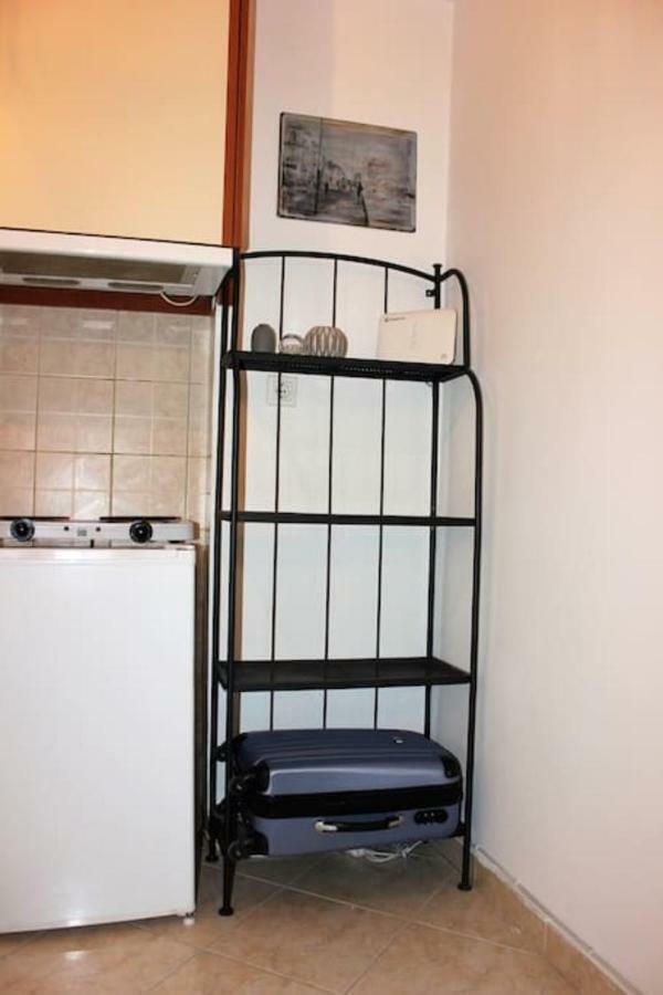 Central Studio! Fiber Wifi, Ac, Private, Self Check-In! Thessaloniki Exterior foto