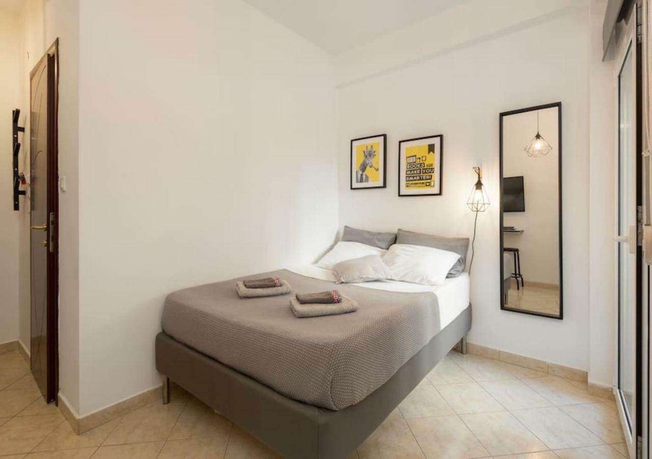 Central Studio! Fiber Wifi, Ac, Private, Self Check-In! Thessaloniki Exterior foto